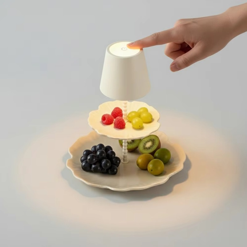 Lampada da tavolo con pannello - Outdoor Furniture Design recensione e prezzo